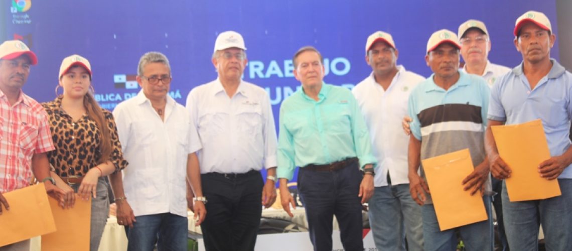 Cheques Colón 1